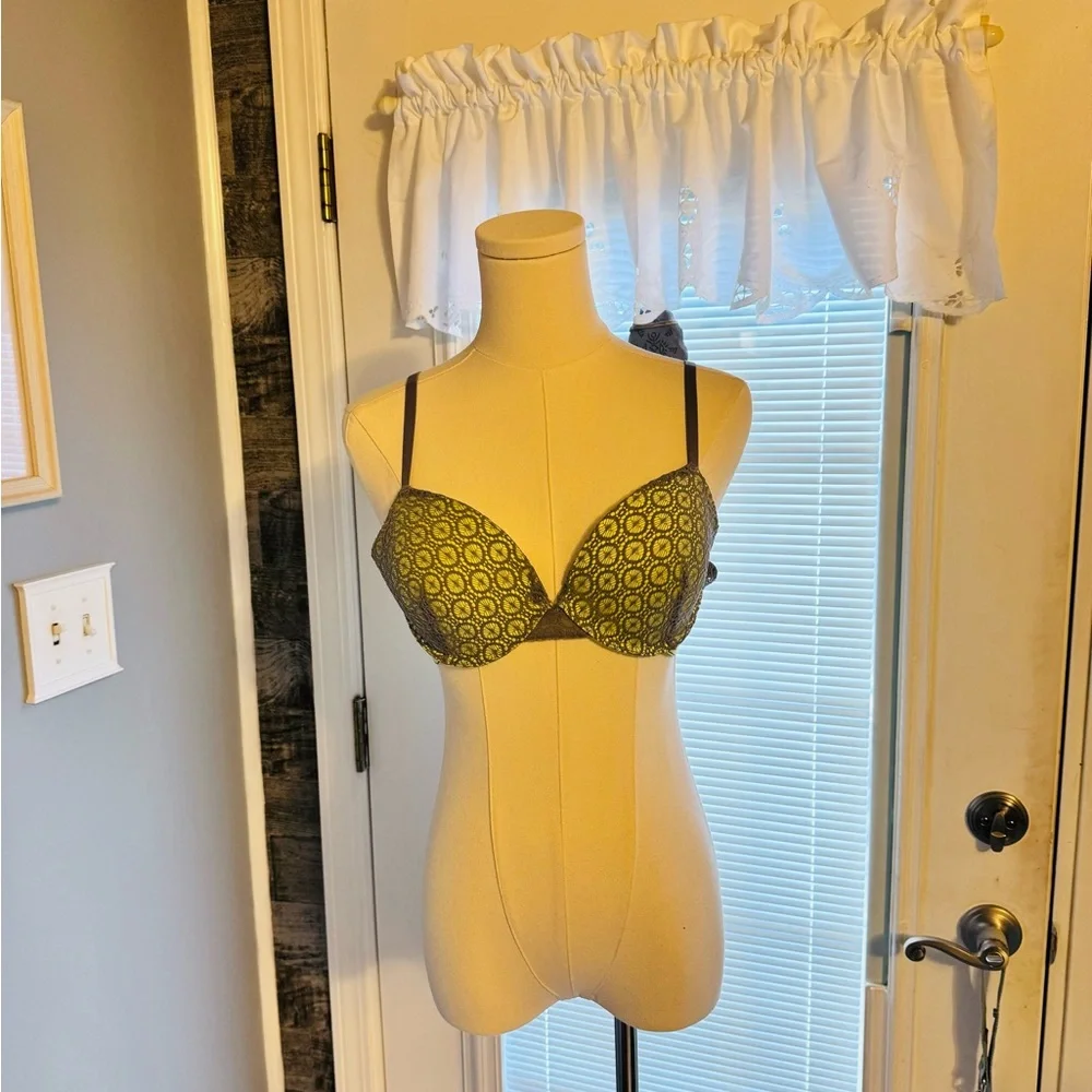 C & C California‎ Bra SZ 36C